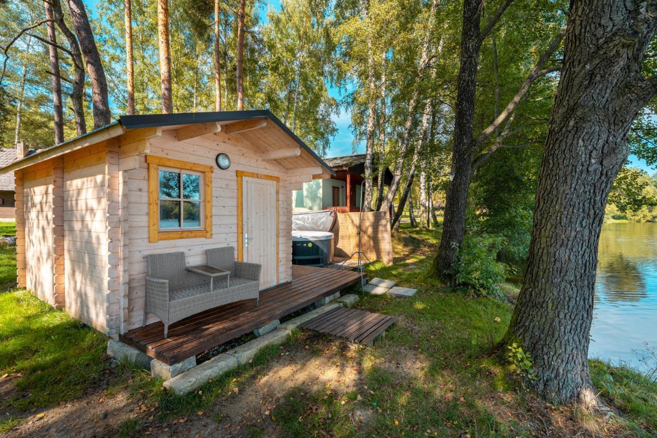 Chatovy Tabor Maly Ratmirov Exterior photo